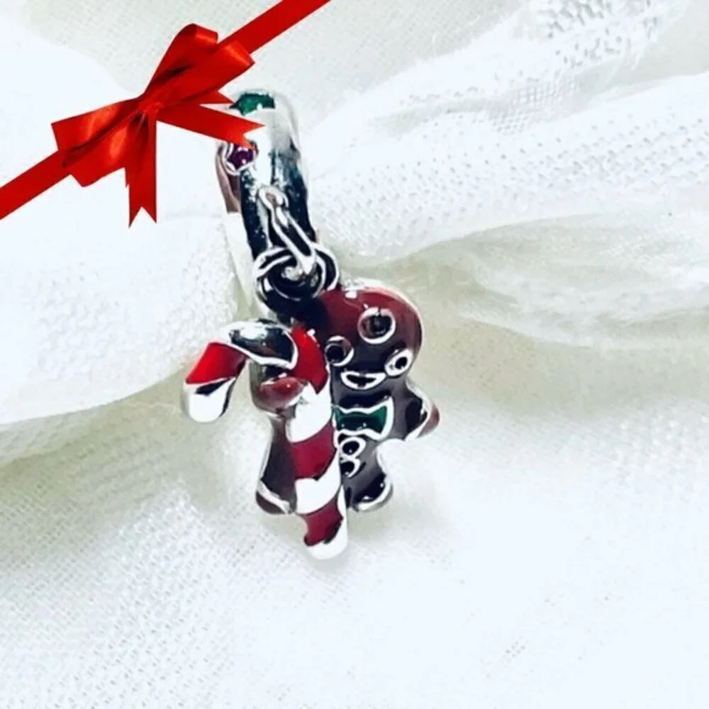 ✨ NWOT Gingerbread 🍬 Candy Cane Charm – Christmas